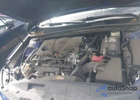 2018 Toyota Camry Le z USA, uszkodzony, nr VIN 4T1B11HK6JU581897